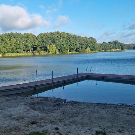 Domek Nad Jeziorem Bystrzyna Świdwin Exterior foto