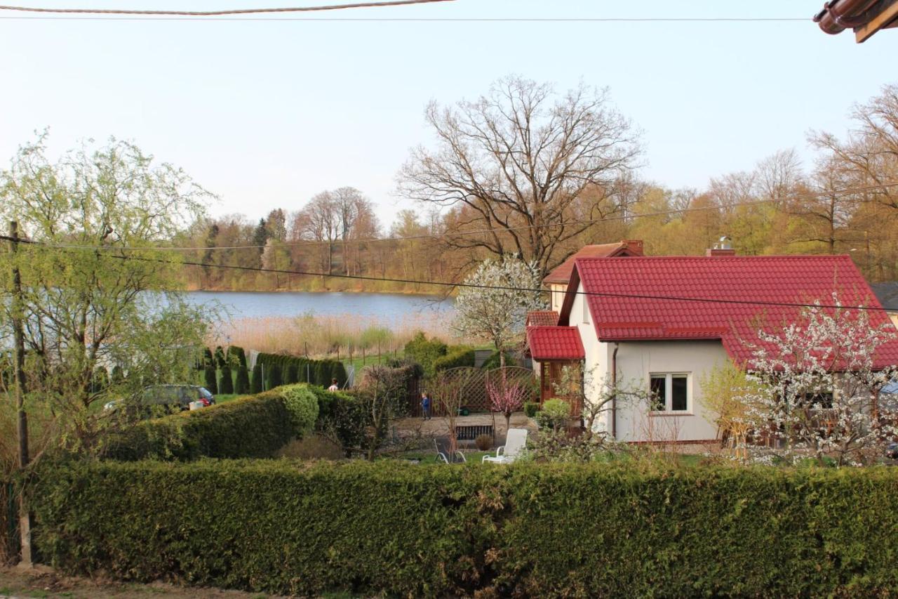 Domek Nad Jeziorem Bystrzyna Świdwin Exterior foto
